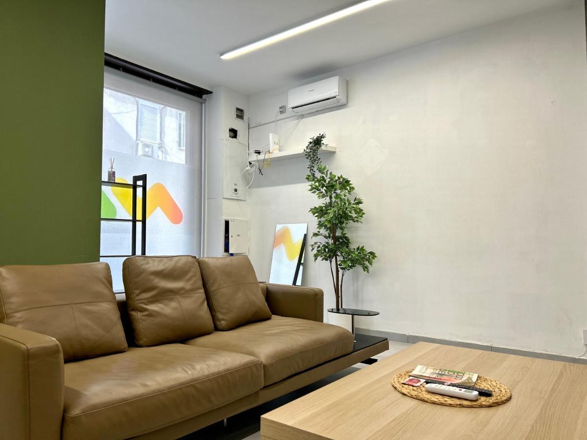 Hostel Ramon Lujan 91 마드리드 외부 사진
