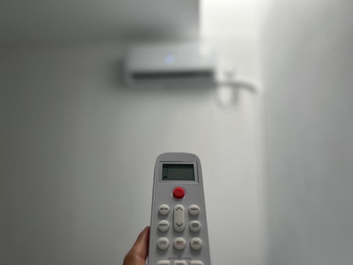 Hostel Ramon Lujan 91 마드리드 외부 사진